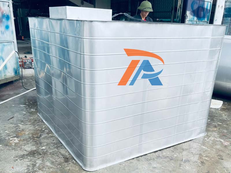 Bể nước ngầm inox / giá rẻ