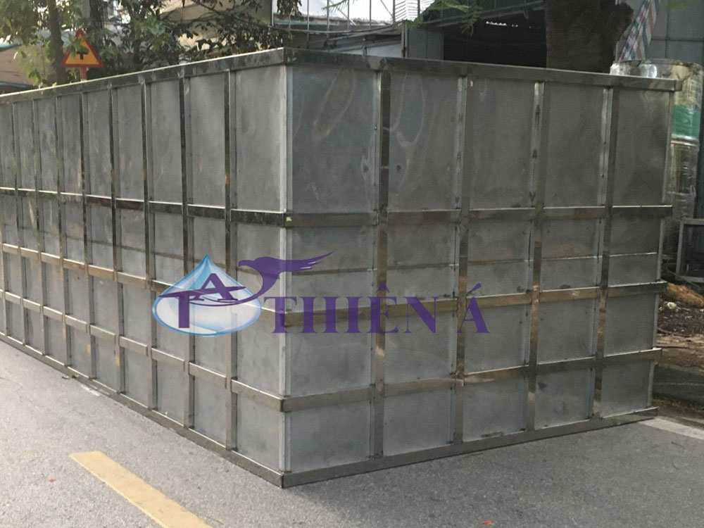 Thiết kế bể vuông inox phù hợp với gia đình