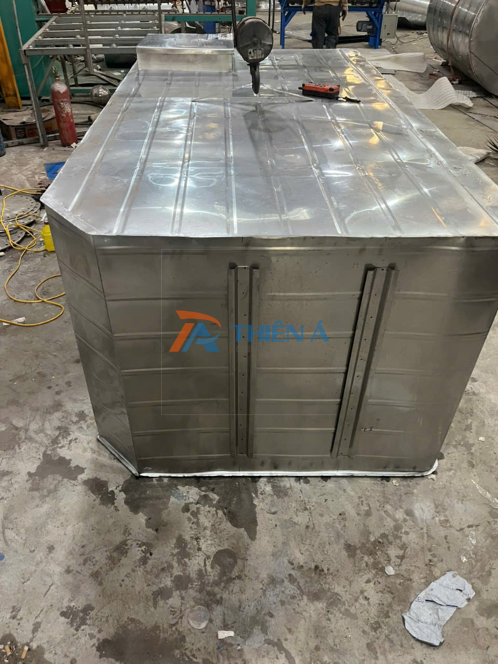 Nguyên nhân và cách xử lý bồn inox bị rỉ sét, bị thủng