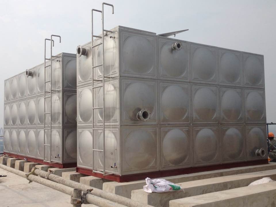 Bể nước lắp ghép inox và vai trò của công nghệ trong việc quản lý tài nguyên nước