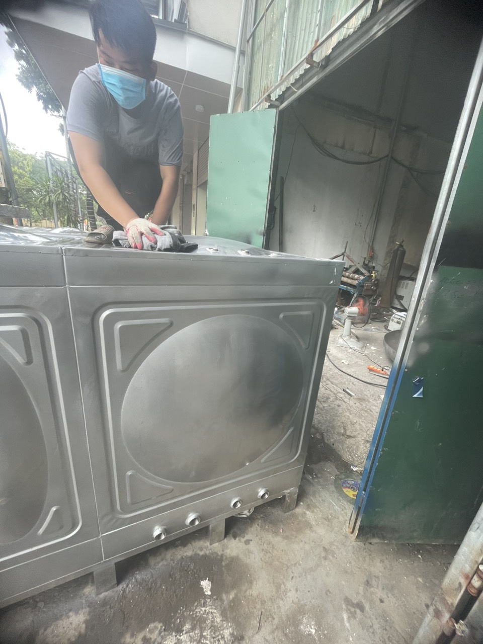 cung cấp bể nước lắp ghép inox TPHCM 1