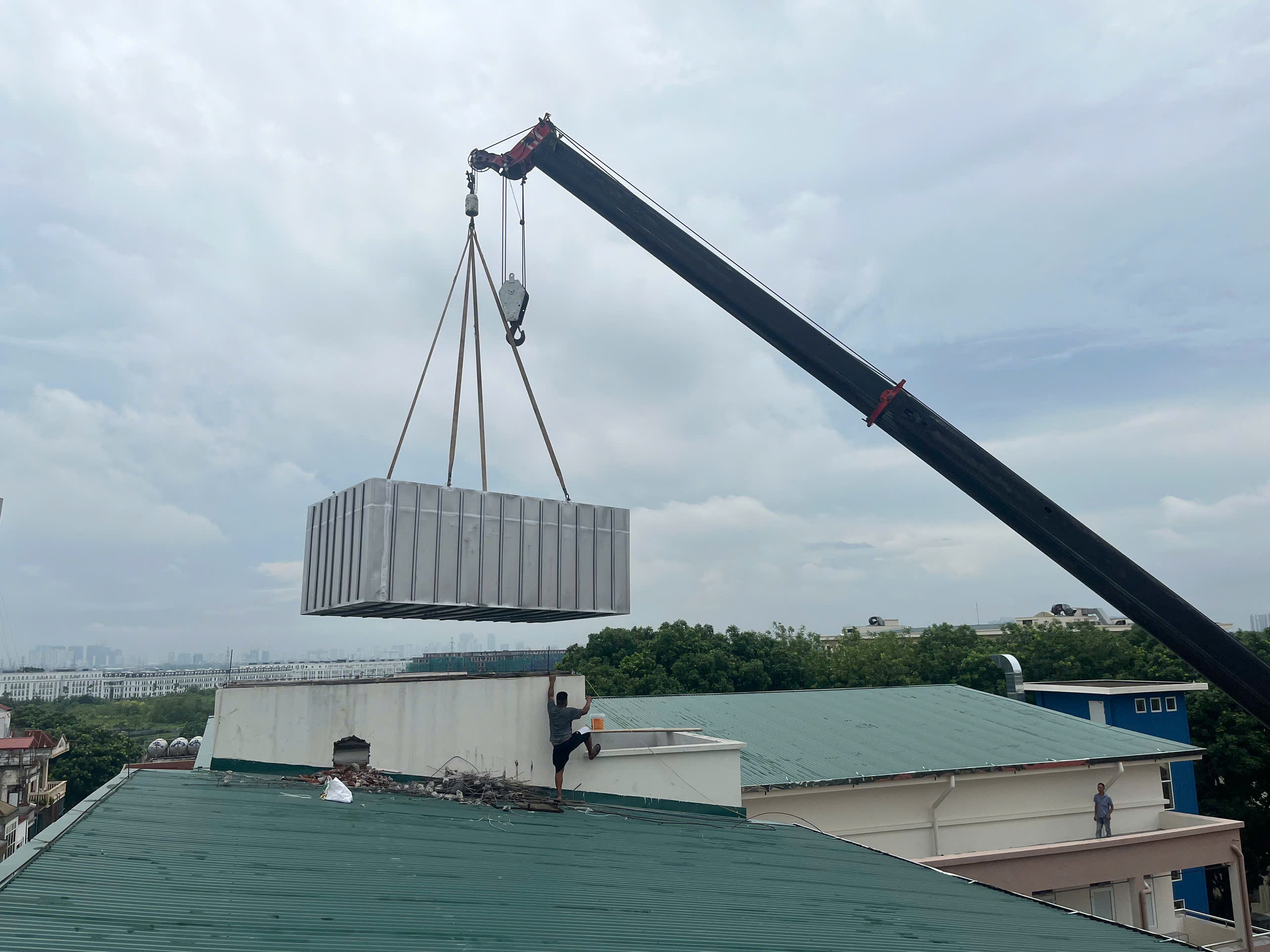 Bể Nước Ngầm 304 Có An Toàn? Đánh Giá Chi Tiết 2026